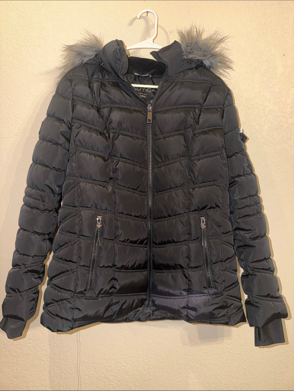 Nautica Women's Black Quilted Puffer Jacket with Faux Fur Trim Hood, Sz L